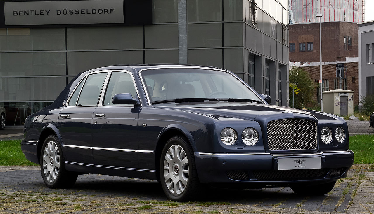 1280px-Bentley_Arnage_R_(Facelift)_–_Frontansicht_(1),_3._September_2012,_Düsseldorf.jpg