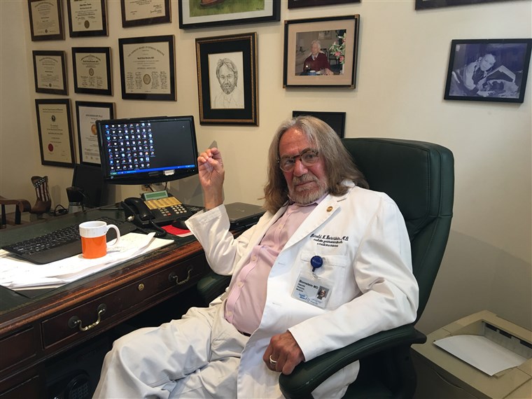 160826-trump-doctor-mbe_522p_4682d6e21de28872bf7e79a0041ee9f1.fit-760w.jpg