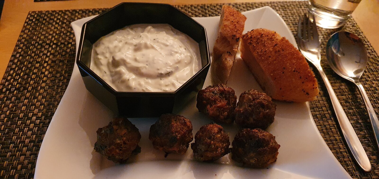 20210927_210704.jpg