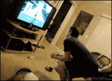 3B2B983C-C3CC-4073-B4E9-04CD8A08A3BD.gif