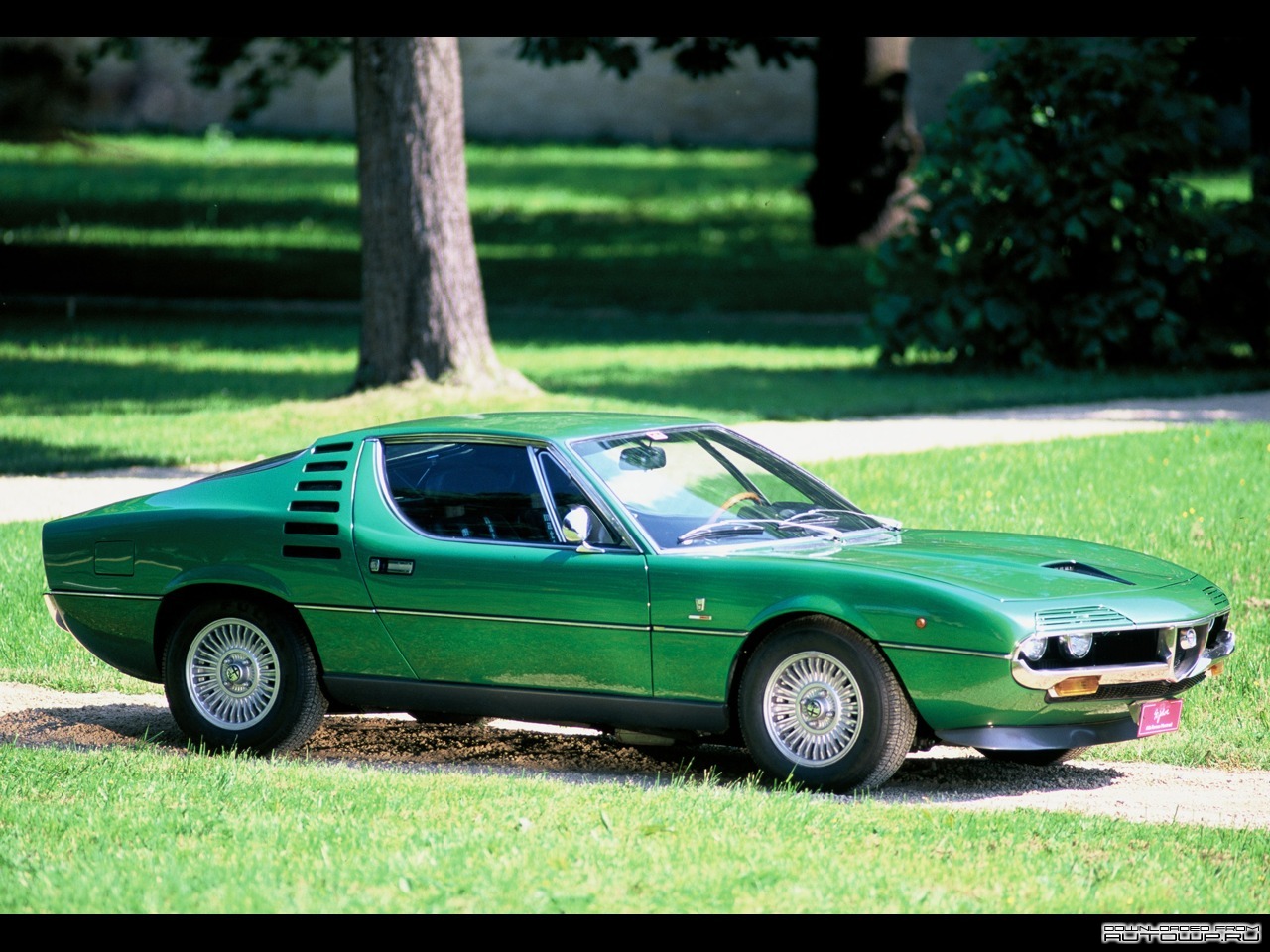 alfa-romeo-montreal-03.jpg