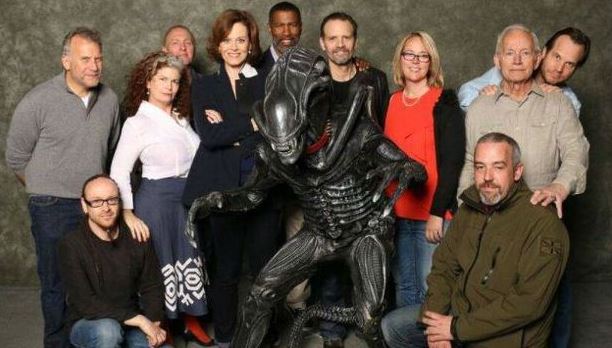 aliens4.JPG
