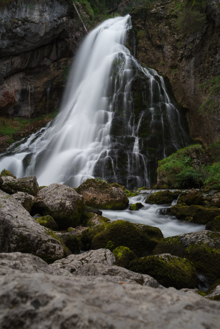 Alpen Wasserfall1.jpg