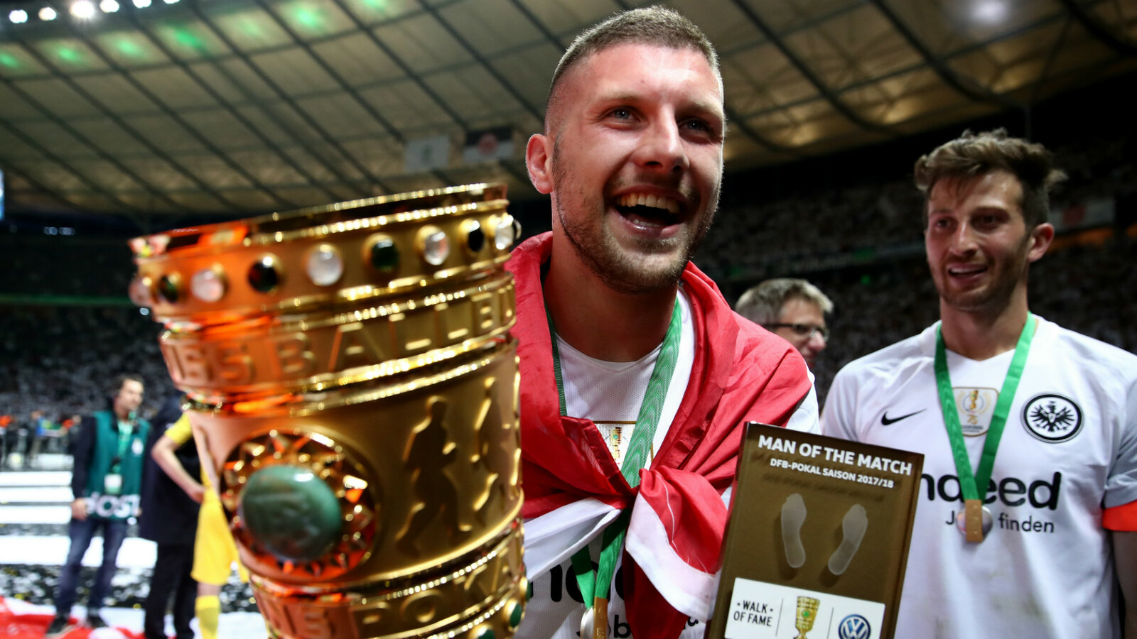 ante-rebic-eintracht-frankfurt-dfb-pokal-19052018_134wa6qe8yc71px6e5wu9cyyz.jpg