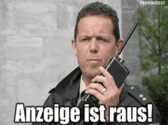 anzeige-ist-raus-toto.gif