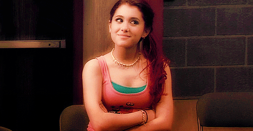 Ariana_tongue_gif.gif