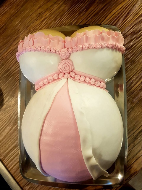 Babybauchtorte.jpg