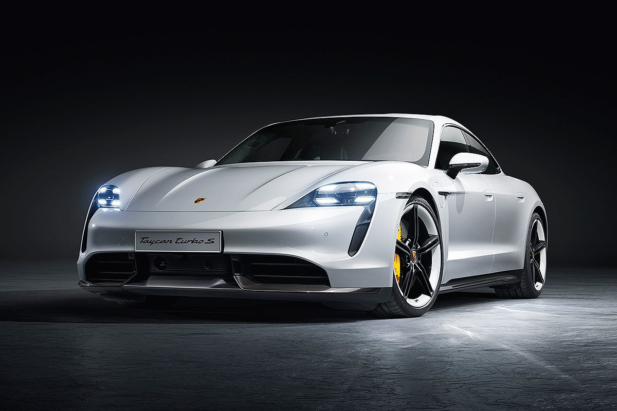 Bildergalerie-Porsche-Taycan-2019-1200x800-697ce82ff3f2d658.jpg