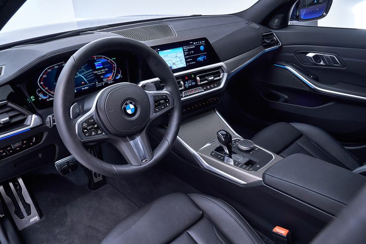 BMW-330i-M-Sport-Limousine-3er-G20-2019-Cockpit-fotoshowBig-dc128e51-1192032.jpg