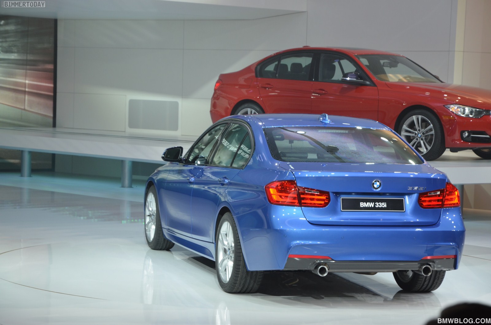 BMW-3er-F30-M-Sportpaket-335i-NAIAS-Detroit-Auto-Show-2012-31.jpg