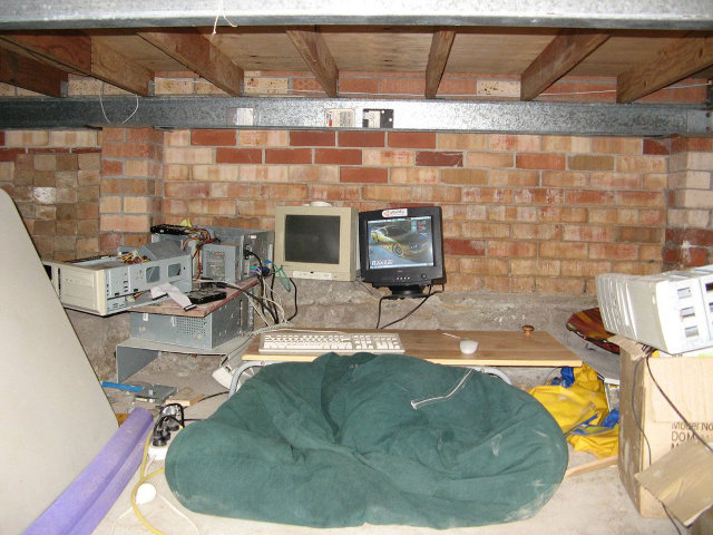 computer-room-6.jpg