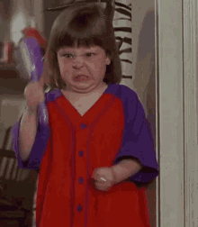 E49574EF-4C64-4704-8E7C-EBE94AD56BB4.gif