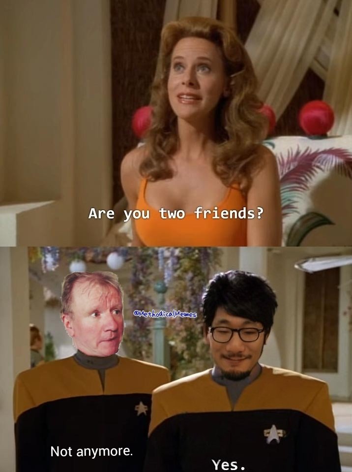 E5XjAmAXIAEv8z8.jpg