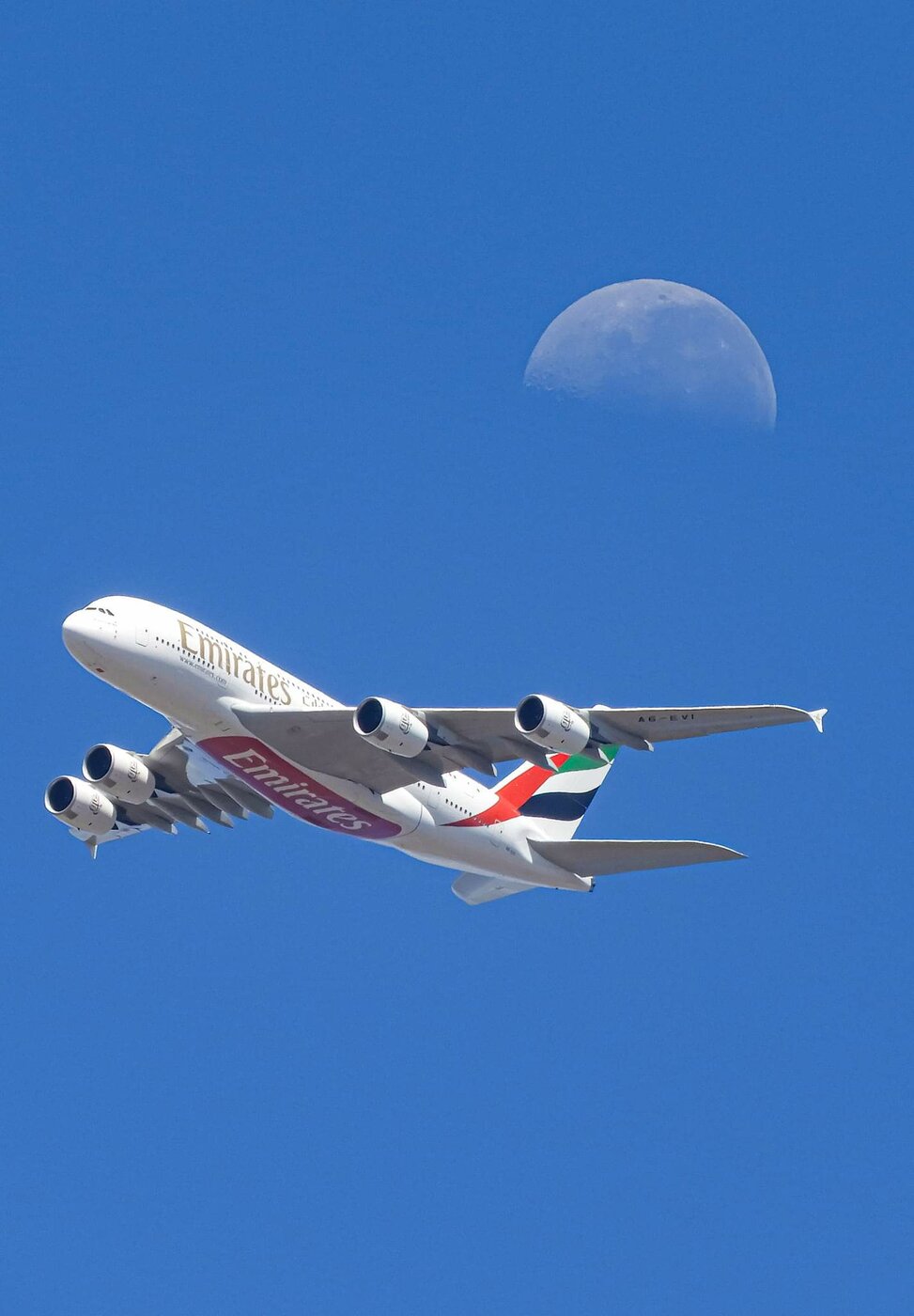 Emiratesair.jpg