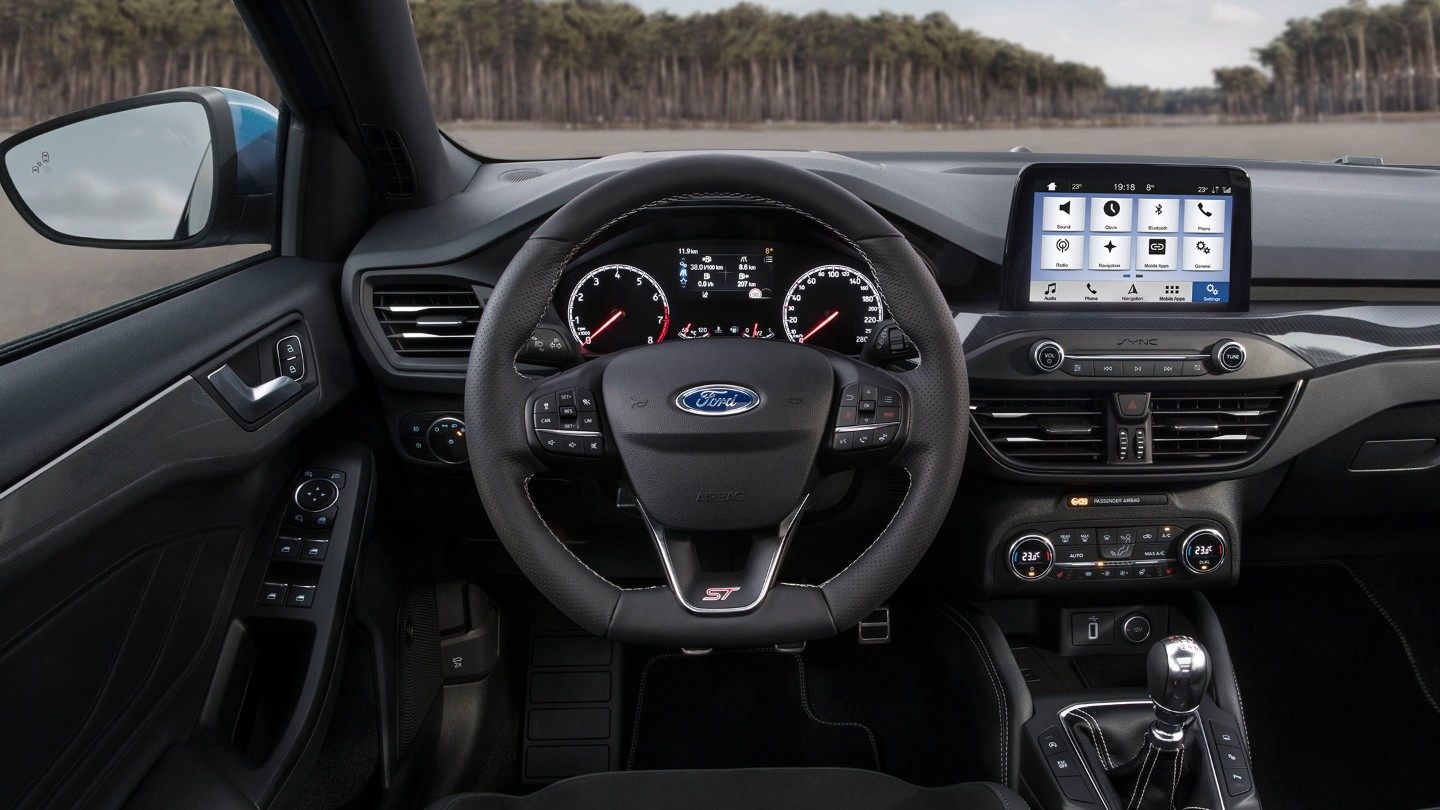 ford-focus-eu-ST_C519_S17_16x9-2160x1215.jpg.renditions.extra-large.jpeg