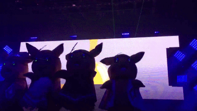 hm-gifdump-383-5.gif