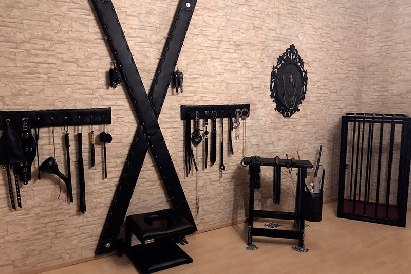 institut-bizarre-studio.jpg