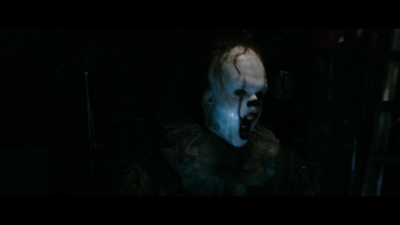 It Teaser Trailer #1 (2017) _ Movieclips Trailers (1080p_24fps_H264-128kbit_AAC) (03289).jpg