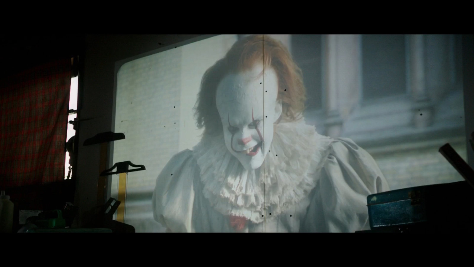 It Teaser Trailer #1 (2017) _ Movieclips Trailers (1080p_24fps_H264-128kbit_AAC) (03425).jpg
