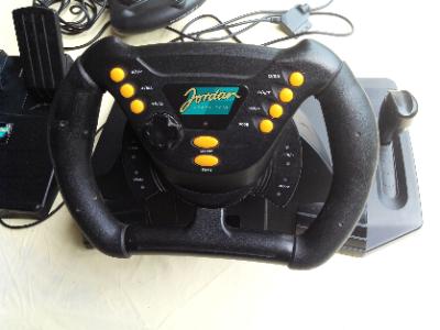 jordan_grand_prix_lenkrad_und.jpg