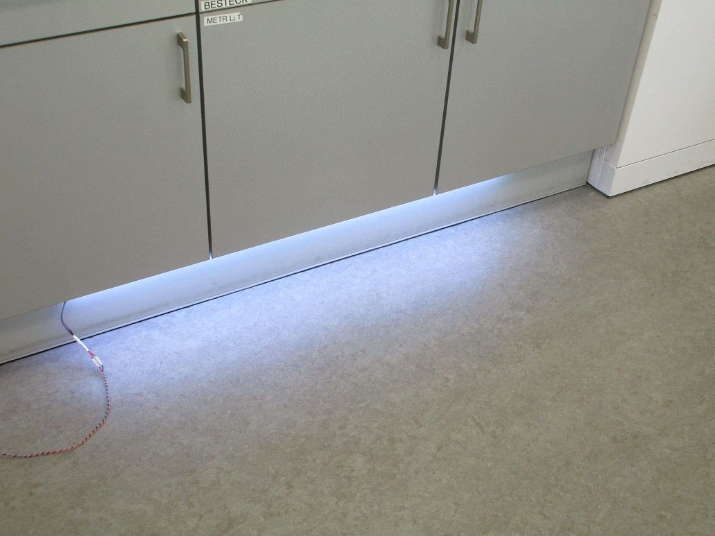 LED2.jpg