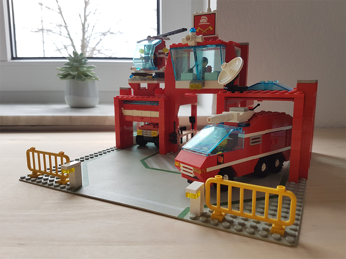 lego-feuerwache.jpg