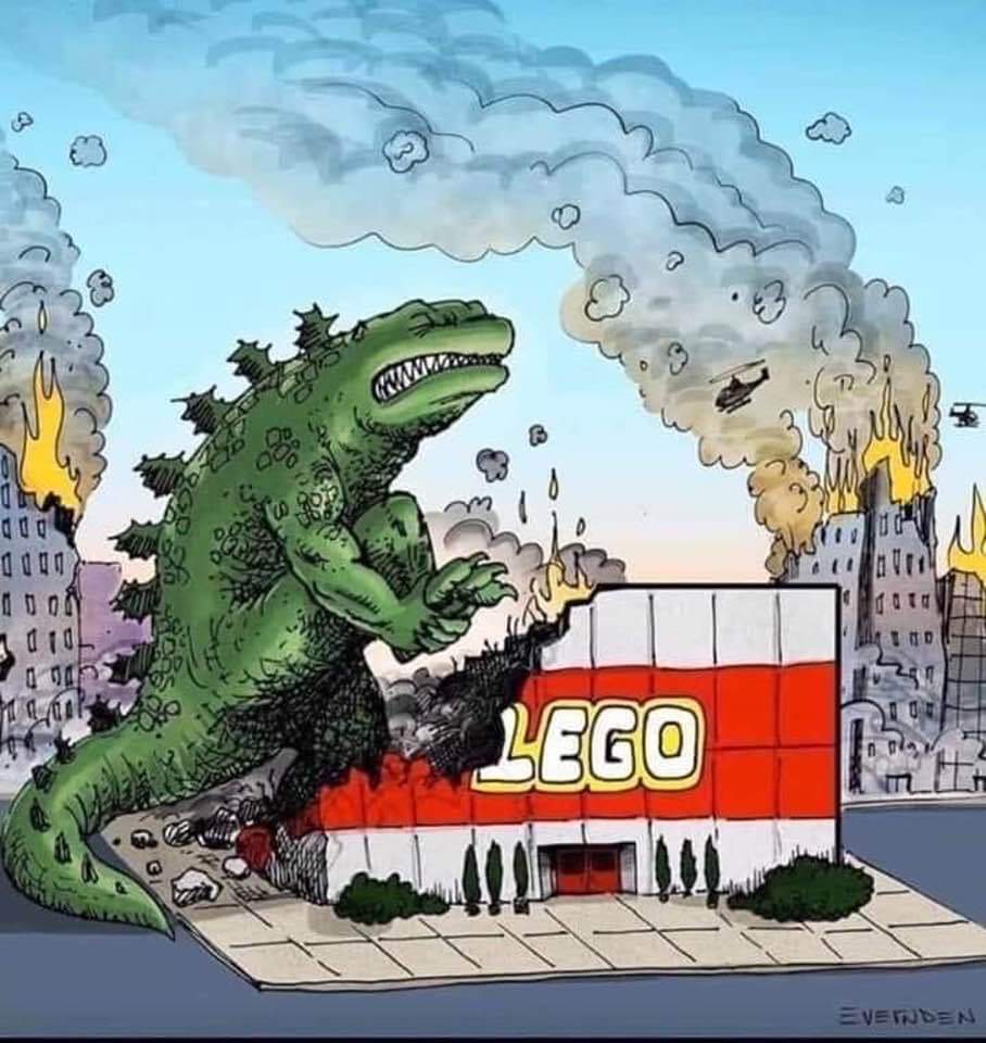 lego godzilla.jpg