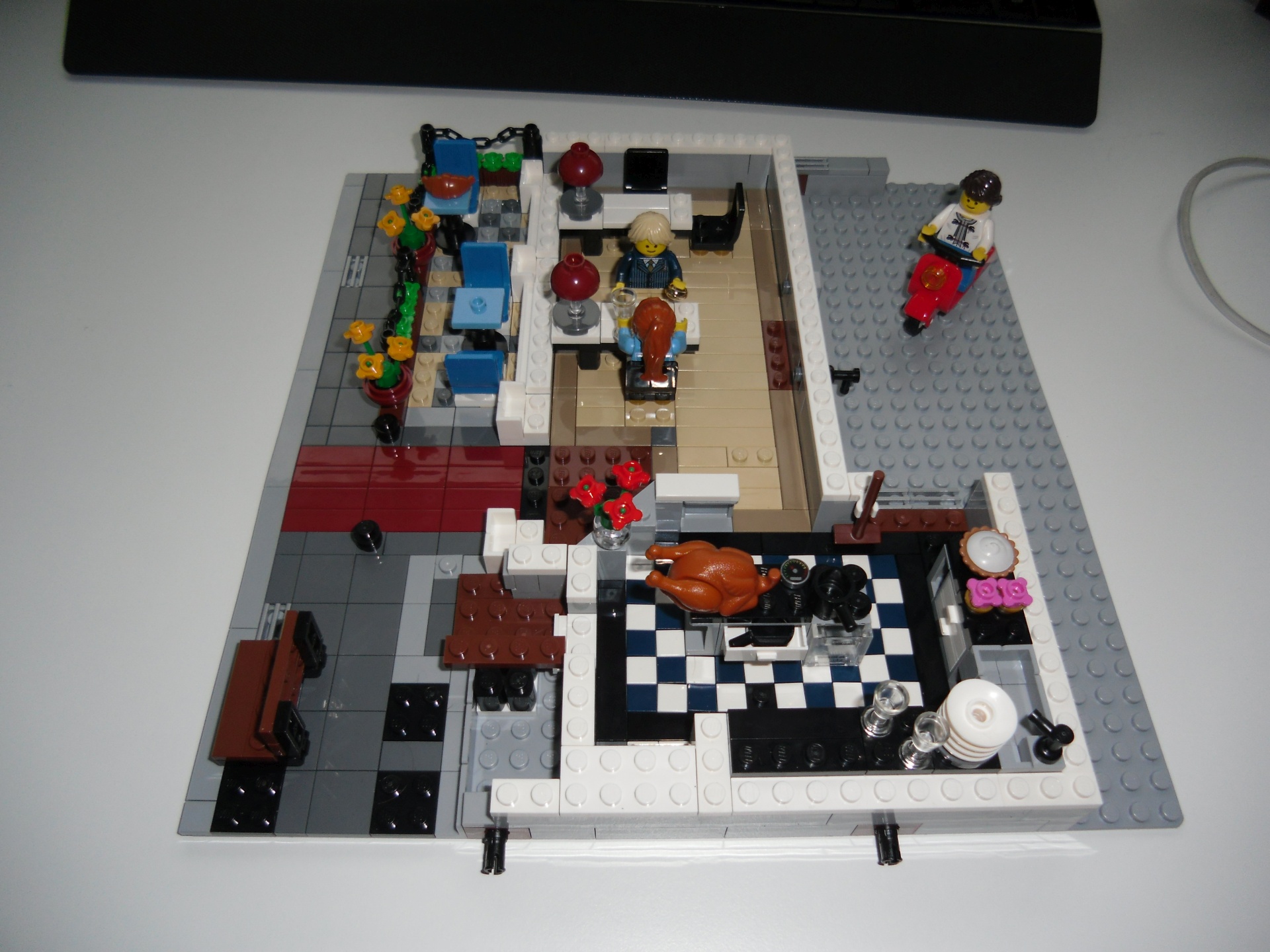 lego2.jpg