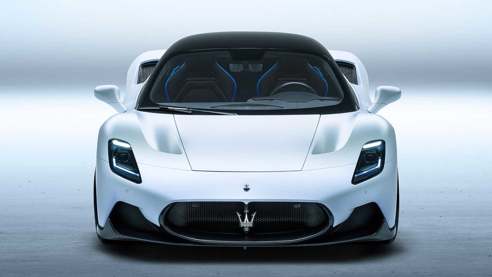 maserati-mc20 (1).jpg