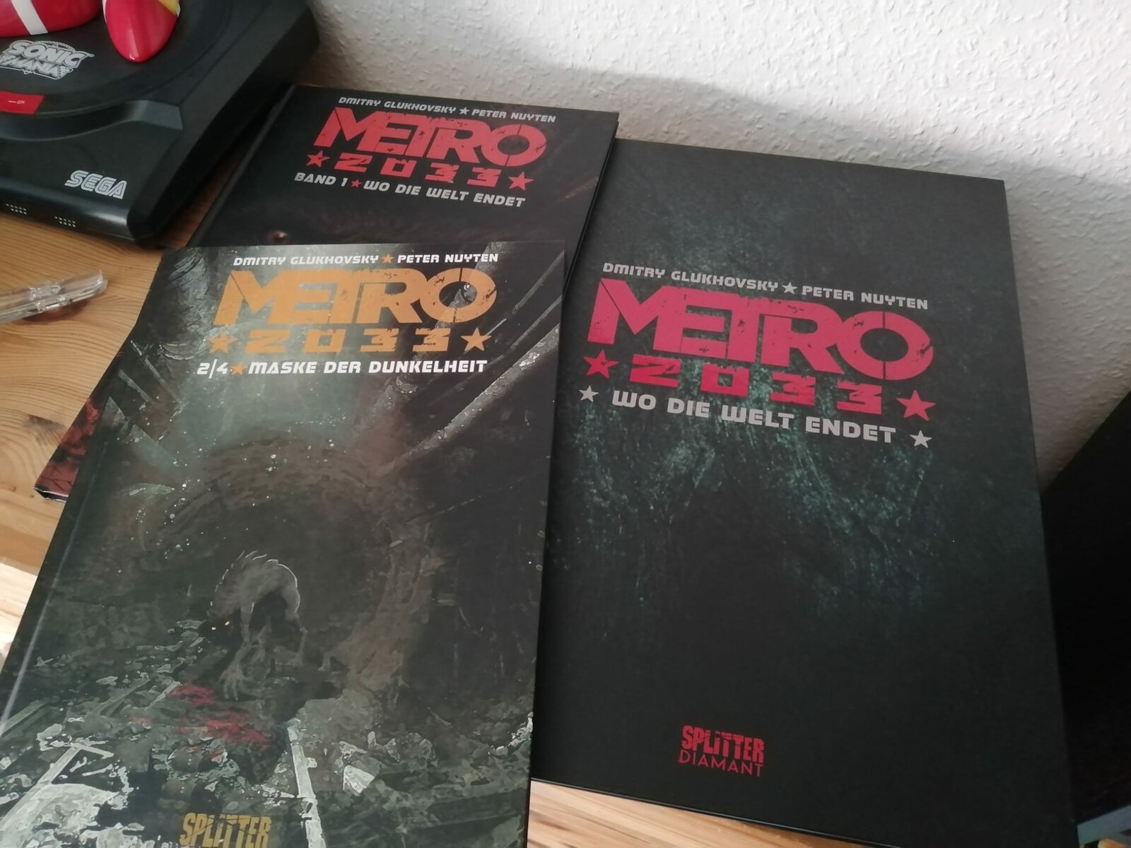 metro comics.jpg