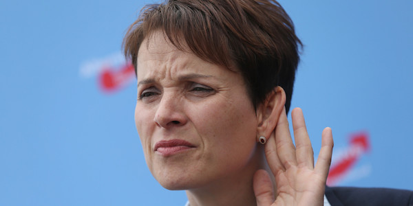 o-FRAUKE-PETRY-facebook.jpg