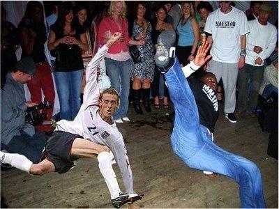 peter_crouch_photoshop_breakdance.jpg