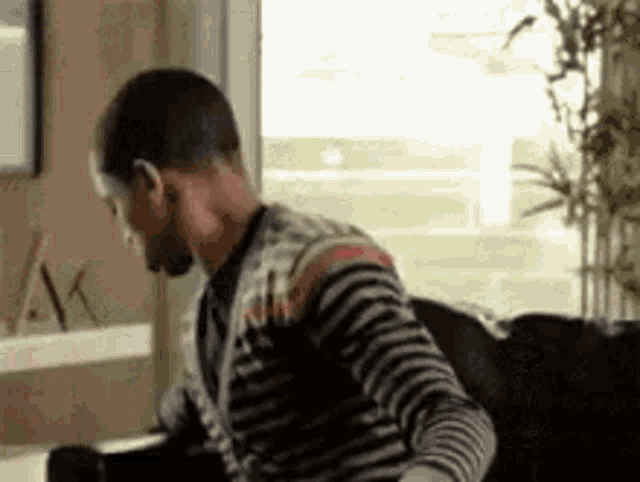 popcorn-justwatching.gif