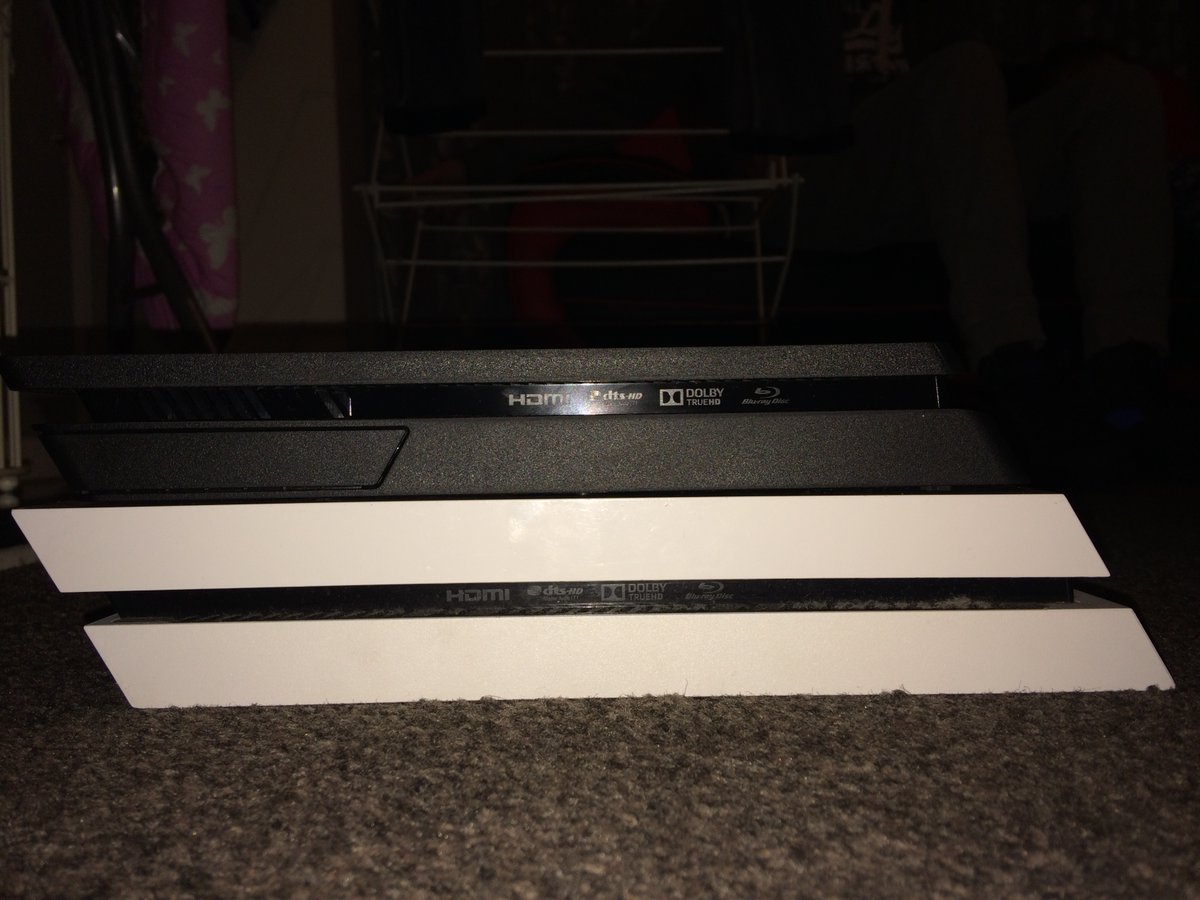 ps4_slim6.jpg