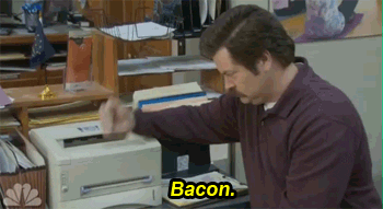 qZiUOutzxgfKM.gif