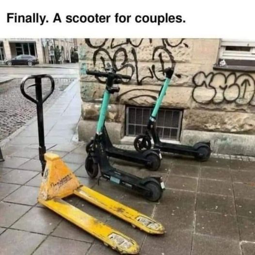 scooter couples.jpg