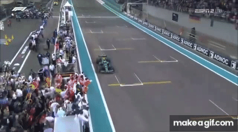 Sebastian_vettel_donuts.gif
