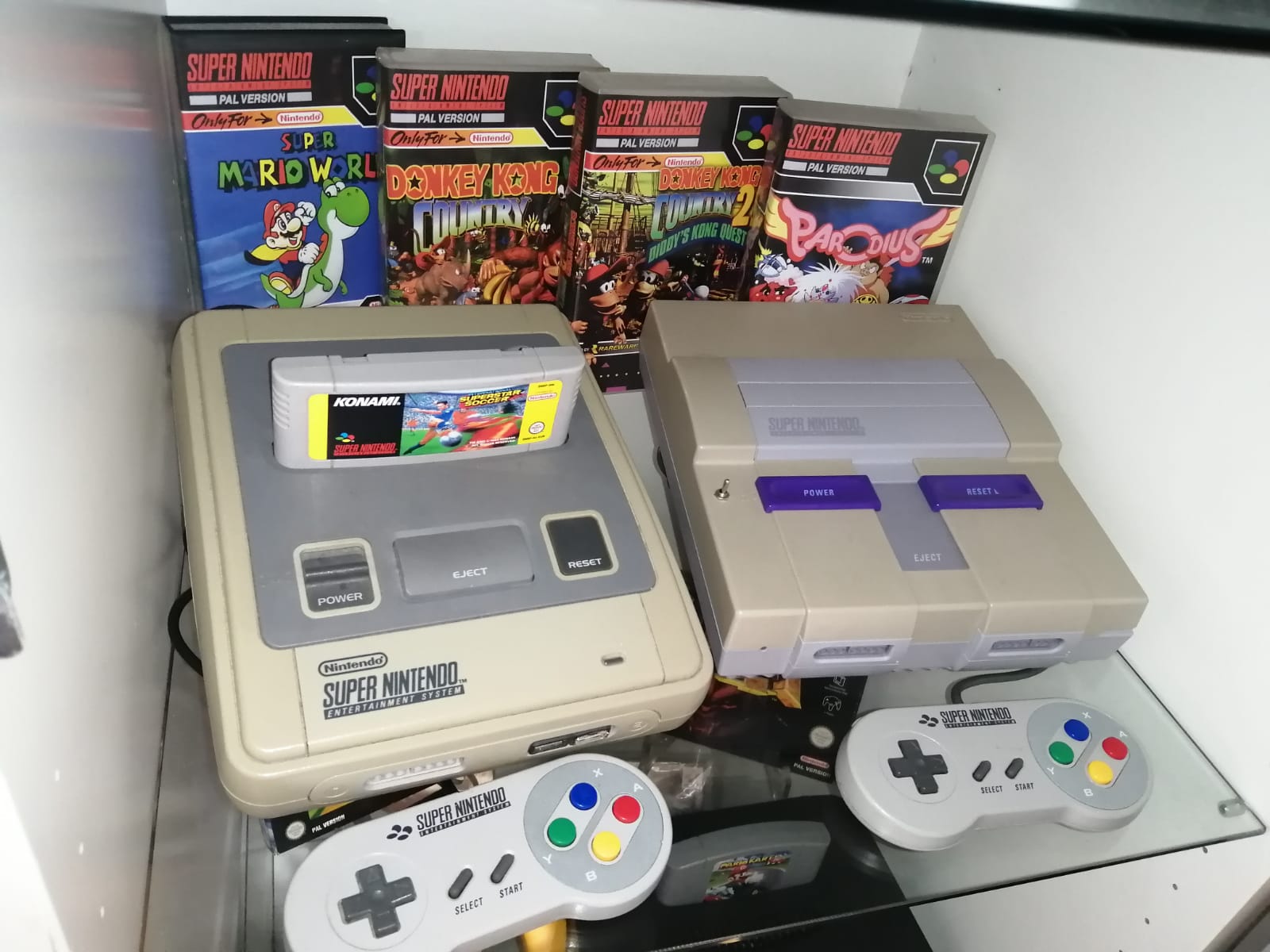 SNES Vitrine.jpg