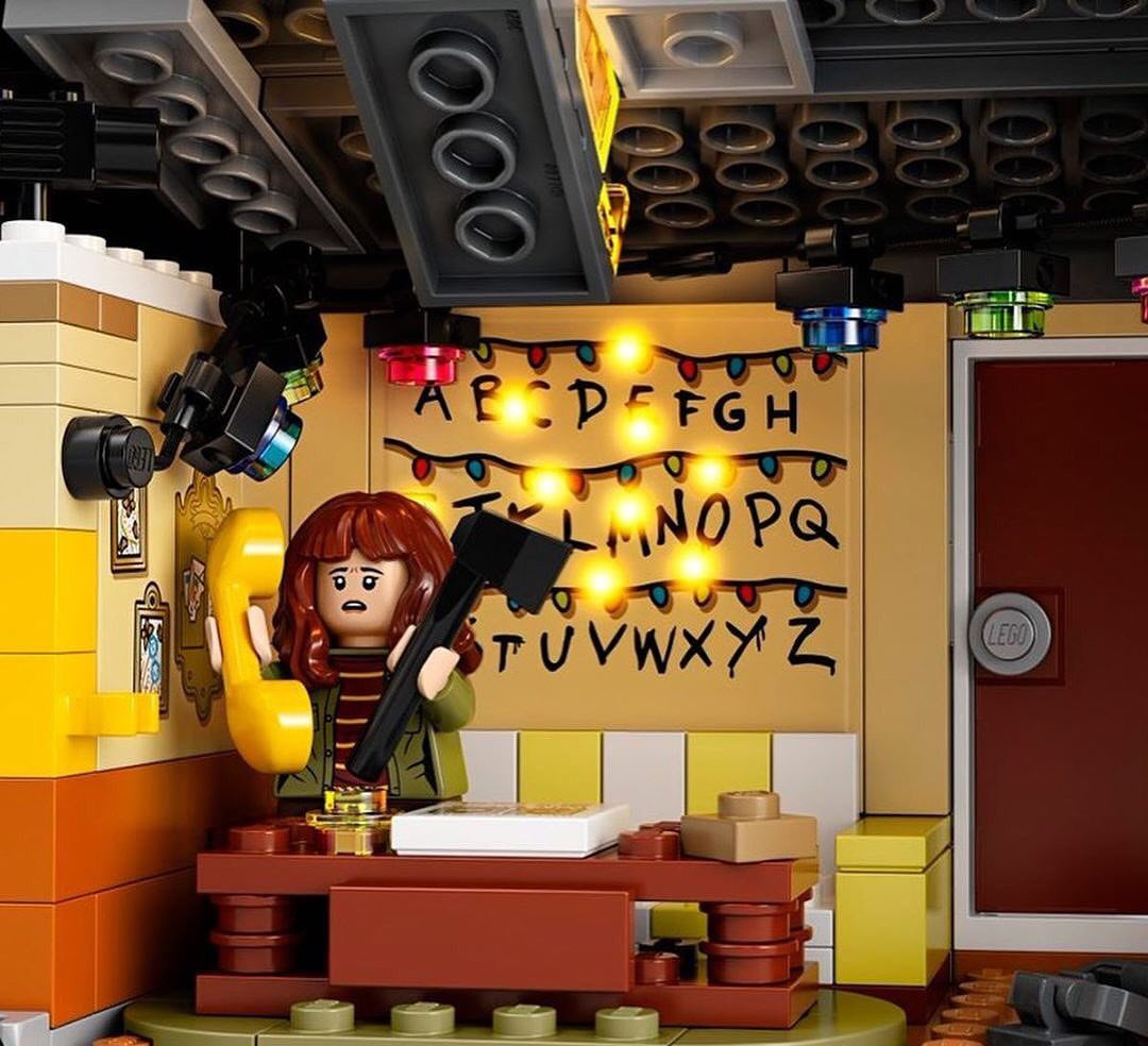 stranger-things-lego-set-4.jpg