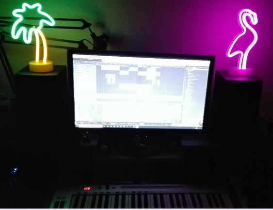 synthwave ambiente.JPG