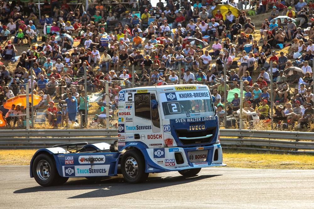 team hahn racing 2.jpg