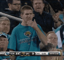 tenor-6.gif