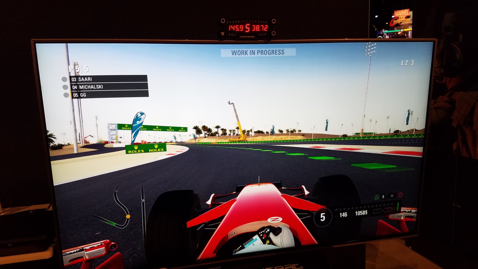 Thrustmaster-bluetooth-rev-counter.jpg