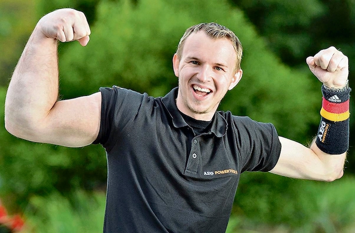 VfL-Armwrestler-morgen-bei-Stefan-Raab_master_reference.jpg