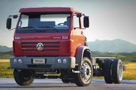 vw semi.jpg