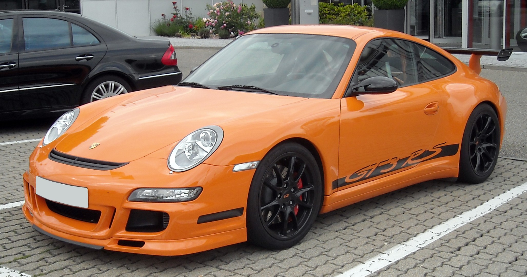 Porsche_911_GT3_RS_front_20090521.jpg