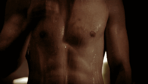 tumblr_lyd6q0fi8l1r8v81to1_500.gif