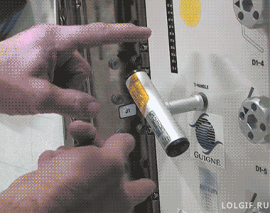 tumblr_no585aE6YS1u2jwbho1_400.gif