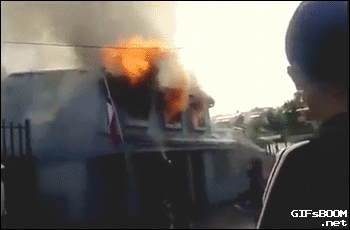 tumblr_nssvmeITrq1s02vreo1_400.gif