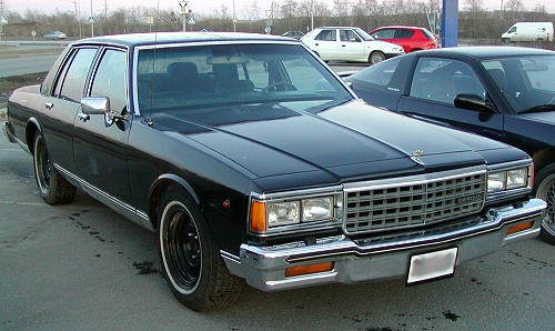 Chevrolet_Caprice_Classic_1985.jpg